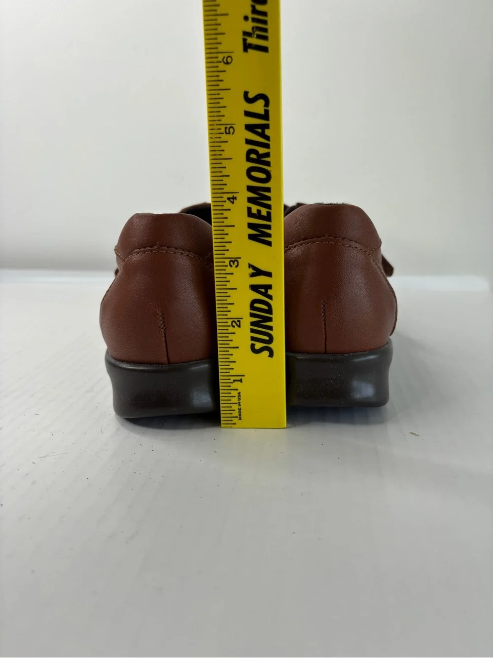 SAS Roamer Tripad Comfort Mary Jane Womens Shoe Sz 9 SLIM Brown Leather T Strap